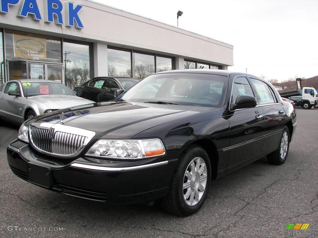 Black Lincoln Town Car