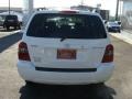 Super White - Highlander V6 4WD Photo No. 5
