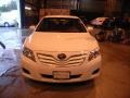 Super White - Camry LE Photo No. 8