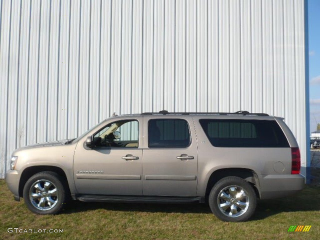 2007 Suburban 1500 LT 4x4 - Amber Bronze Metallic / Light Cashmere/Ebony photo #1