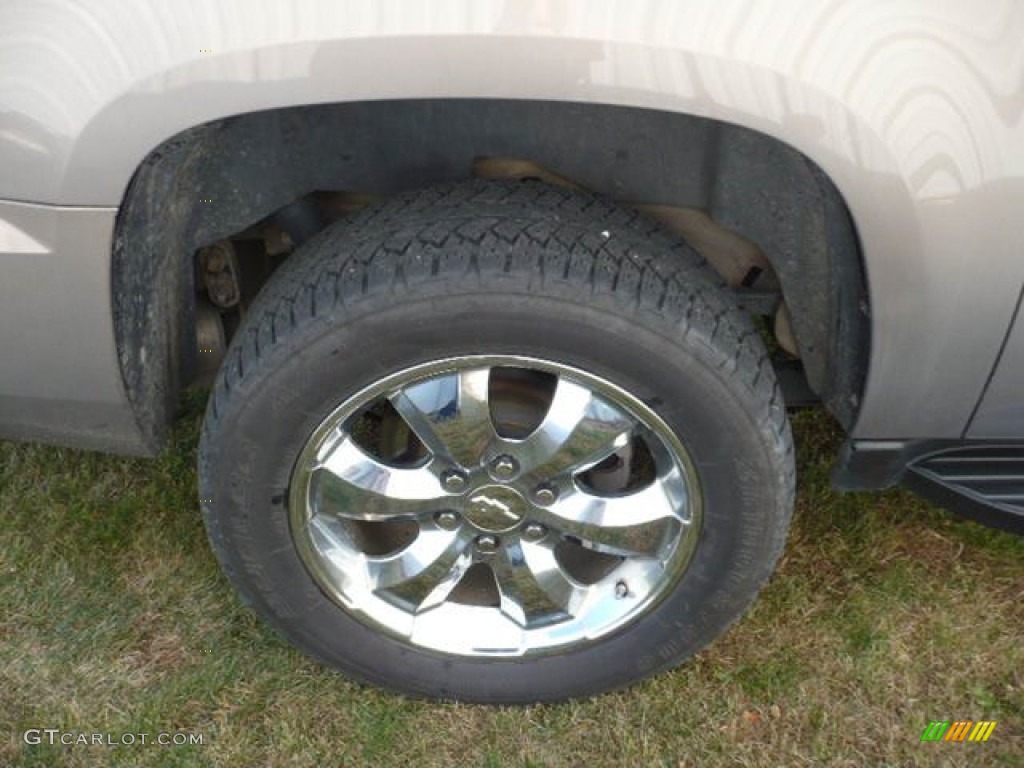 2007 Suburban 1500 LT 4x4 - Amber Bronze Metallic / Light Cashmere/Ebony photo #17