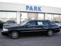 2007 Black Lincoln Town Car Signature L  photo #20