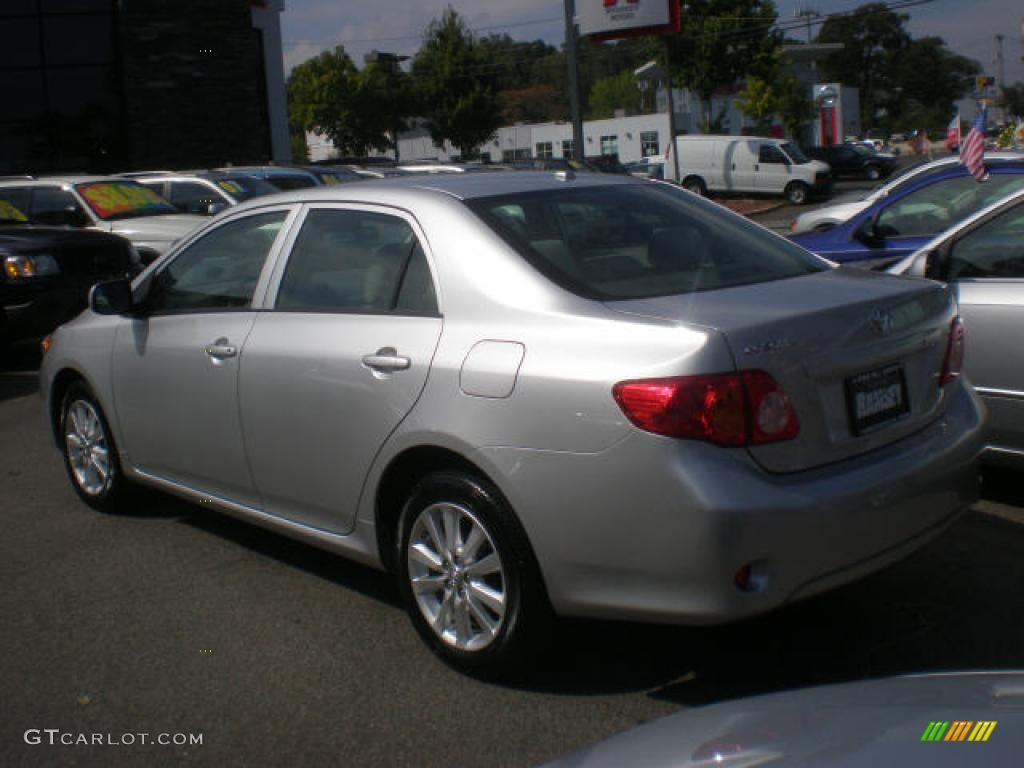 2009 Corolla LE - Classic Silver Metallic / Ash photo #3