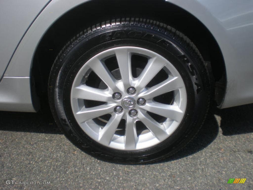 2009 Corolla LE - Classic Silver Metallic / Ash photo #4
