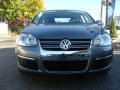 2010 Platinum Grey Metallic Volkswagen Jetta S Sedan  photo #2