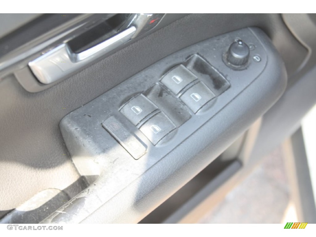 2003 A4 1.8T Sedan - Polar White / Ebony photo #17