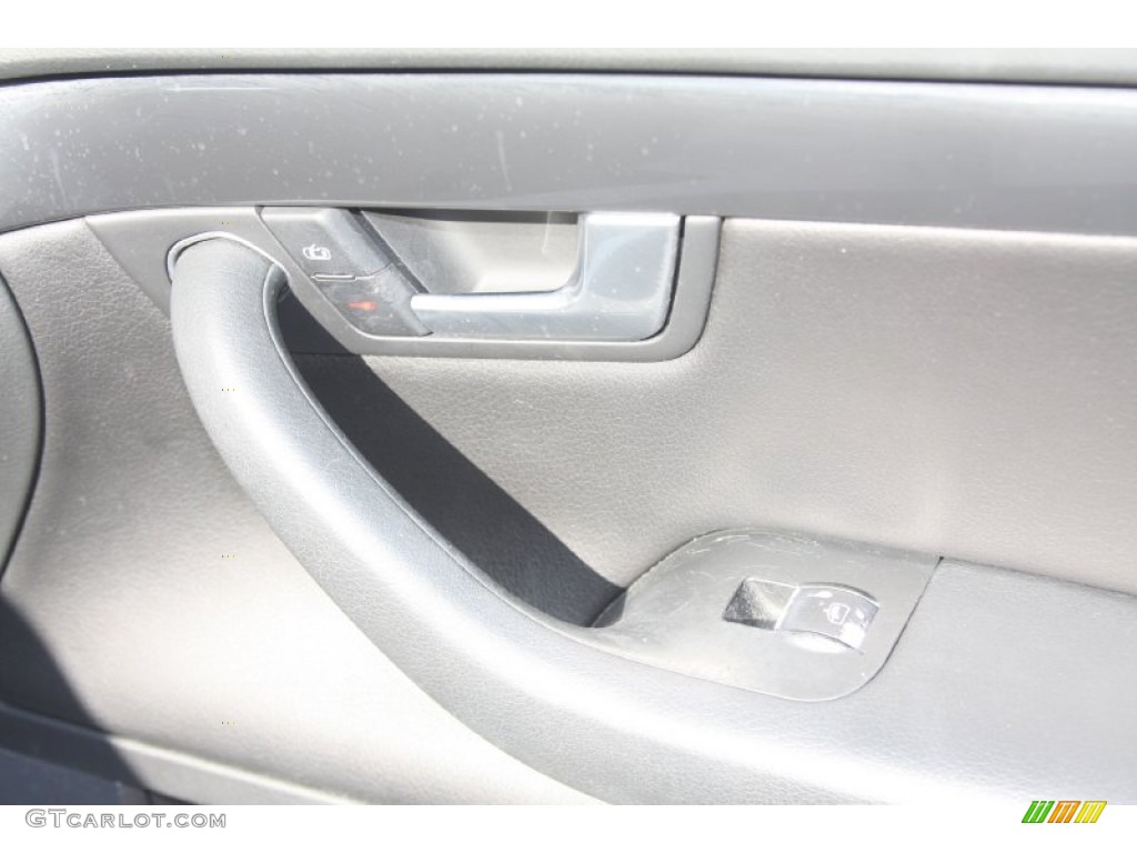 2003 A4 1.8T Sedan - Polar White / Ebony photo #38