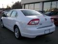Oxford White - Milan V6 Premier Photo No. 4