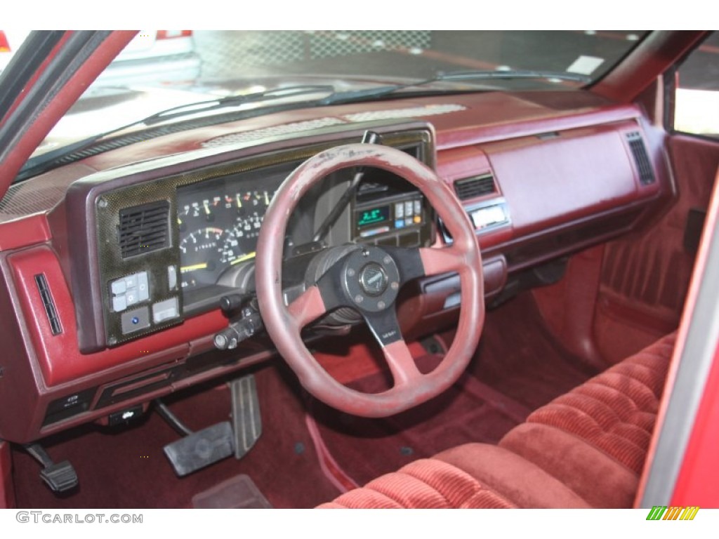 1991 Chevrolet C/K C1500 Regular Cab Red Dashboard Photo #55920462