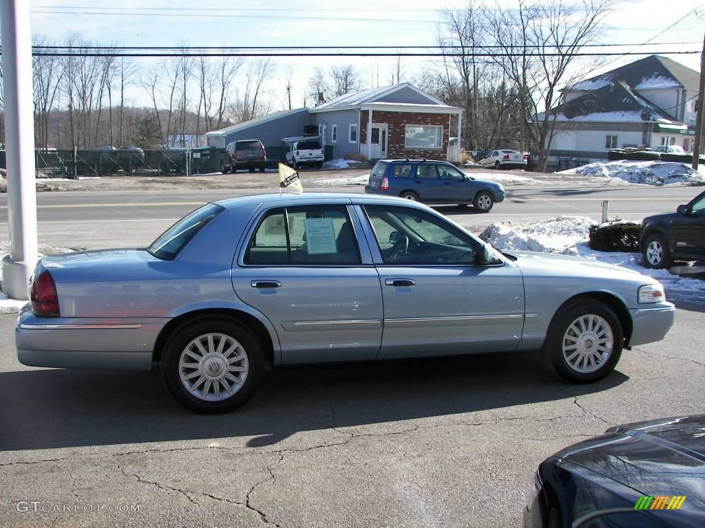 2008 Grand Marquis LS - Light Ice Blue Metallic / Medium Light Stone photo #16