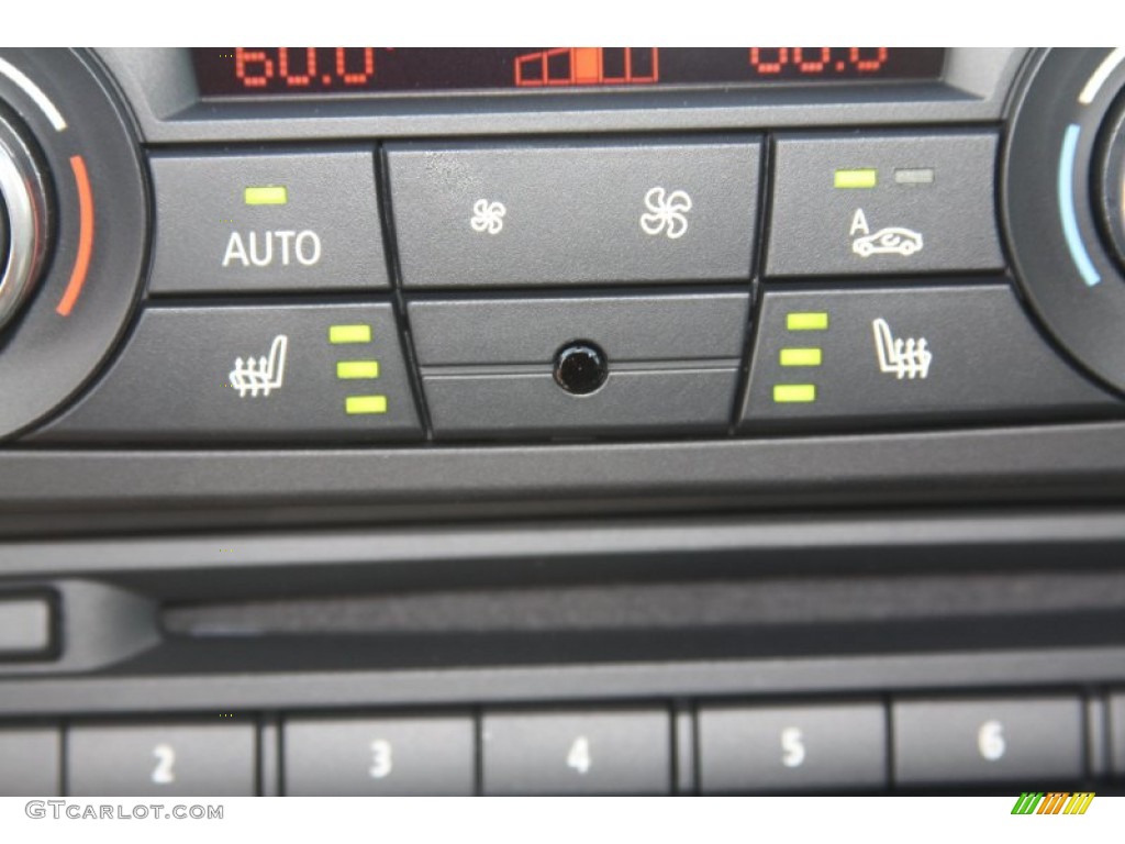 2012 BMW 3 Series 335i Convertible Controls Photo #55921449
