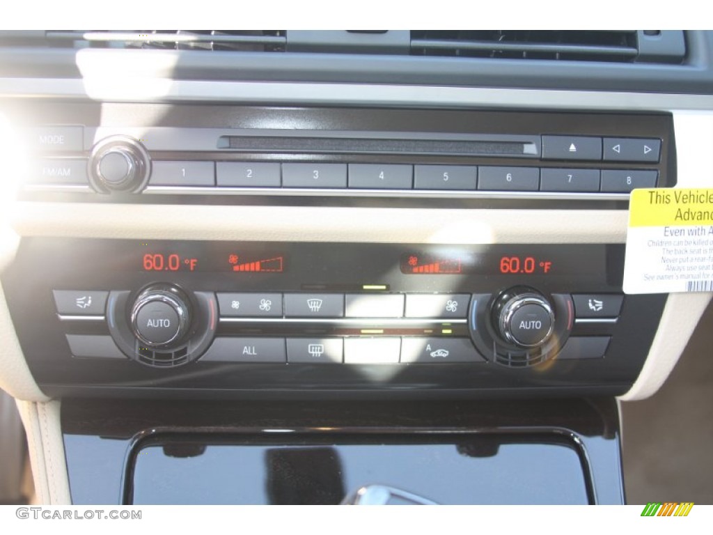 2012 BMW 5 Series 528i Sedan Controls Photo #55922002