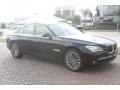 Jet Black - 7 Series 740i Sedan Photo No. 4