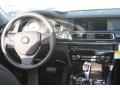 Jet Black - 7 Series 740i Sedan Photo No. 26