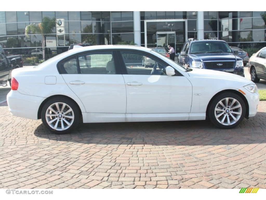 2011 3 Series 328i Sedan - Alpine White / Black Dakota Leather photo #3