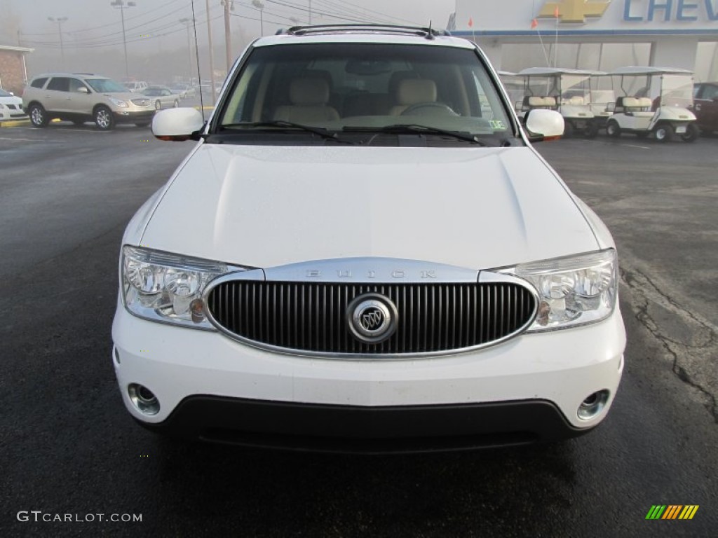 2004 Rainier CXL AWD - Olympic White / Light Cashmere photo #5