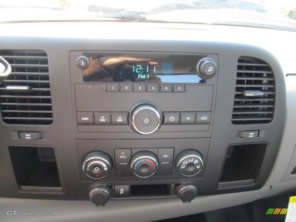 2012 Chevrolet Silverado 1500 Work Truck Regular Cab 4x4 Controls Photo #55924308
