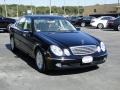 Black - E 320 Sedan Photo No. 3