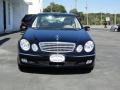 Black - E 320 Sedan Photo No. 4