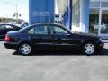 Black - E 320 Sedan Photo No. 12