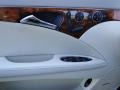 Black - E 320 Sedan Photo No. 17