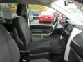 Stone White - Grand Caravan SXT Photo No. 7