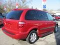 2005 Inferno Red Crystal Pearl Dodge Caravan SXT  photo #2