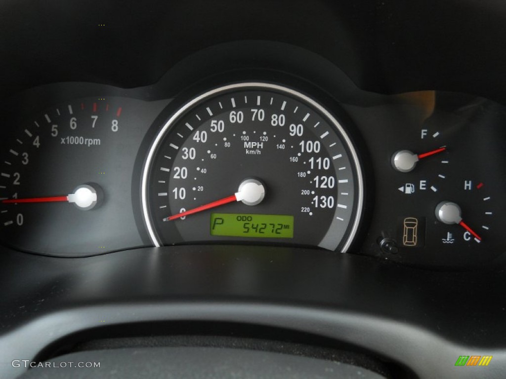 2007 Kia Sedona LX Gauges Photo #55929982