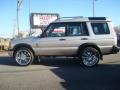 2001 White Gold Pearl Metallic Land Rover Discovery II SE7  photo #3