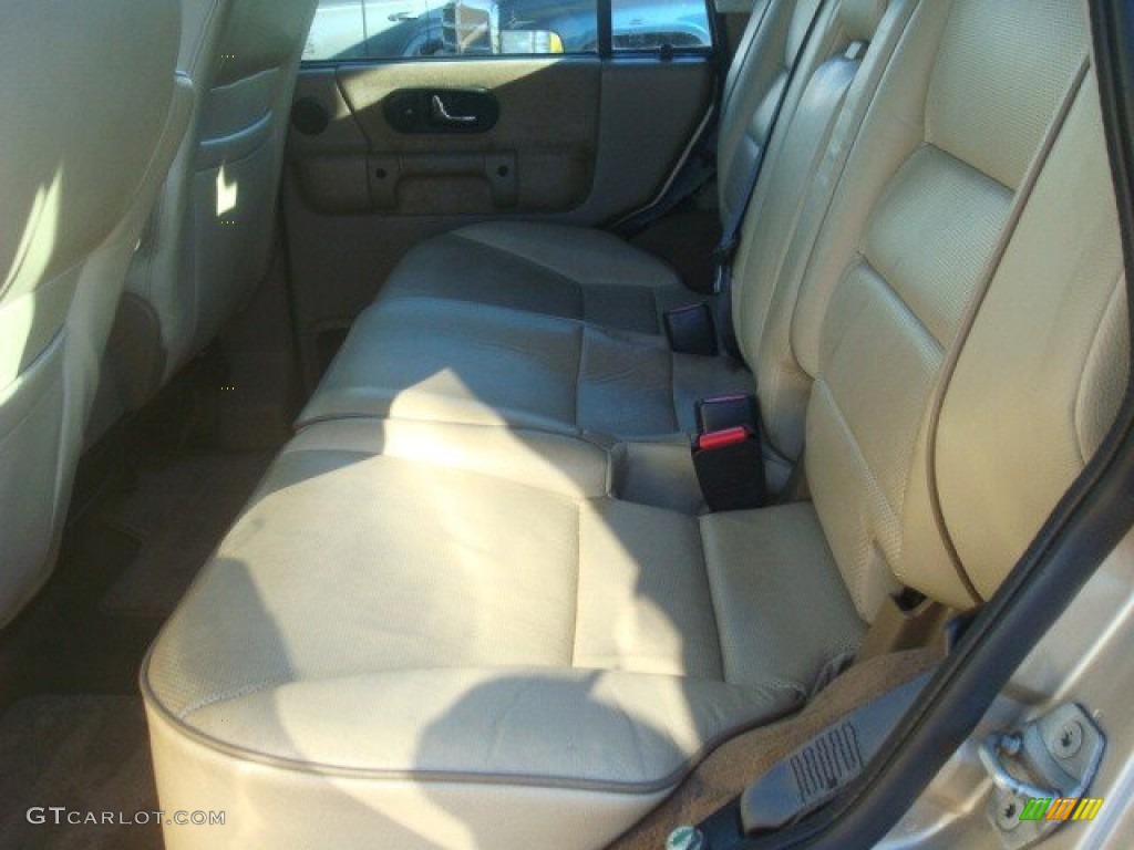 2001 Discovery II SE7 - White Gold Pearl Metallic / Bahama Beige photo #11