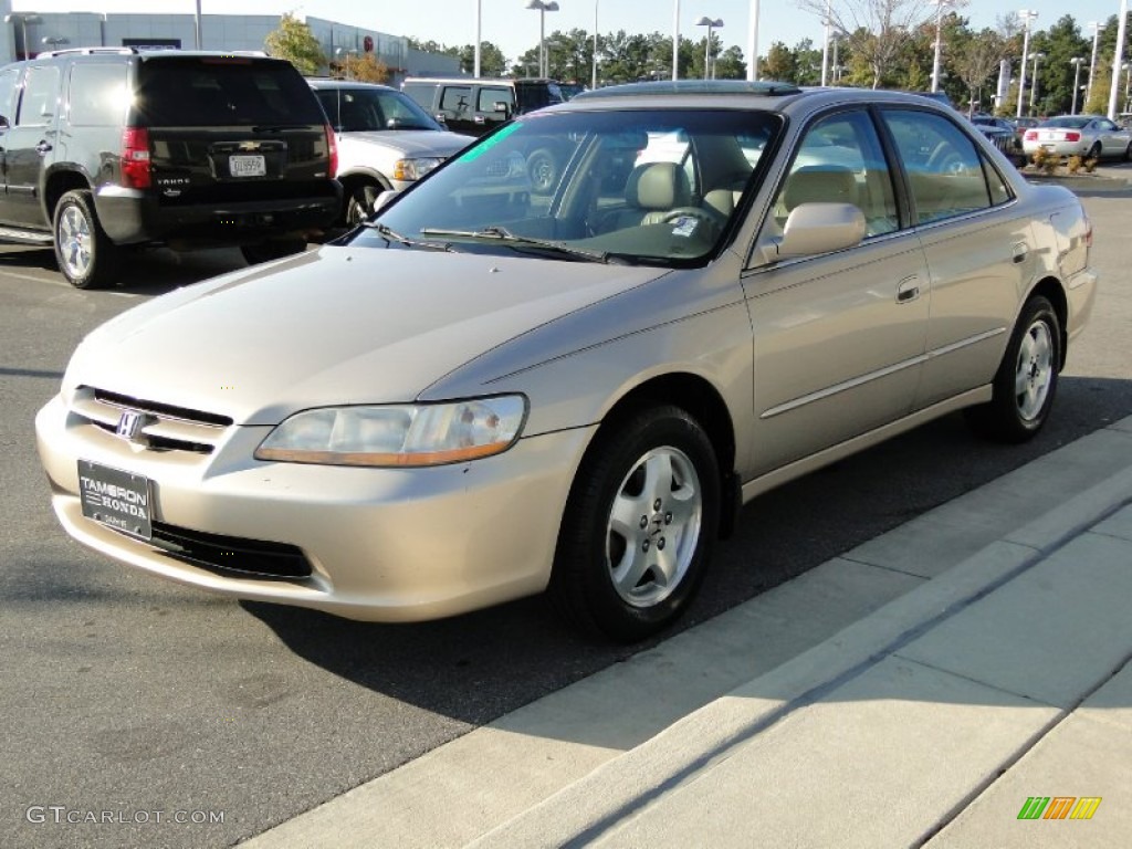 2000 Accord EX V6 Sedan - Naples Gold Metallic / Ivory photo #37