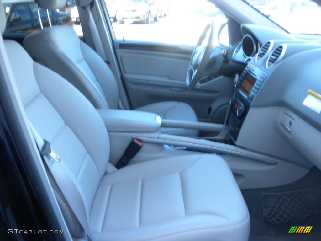 Ash Interior 2010 Mercedes-Benz ML 350 Photo #55937697