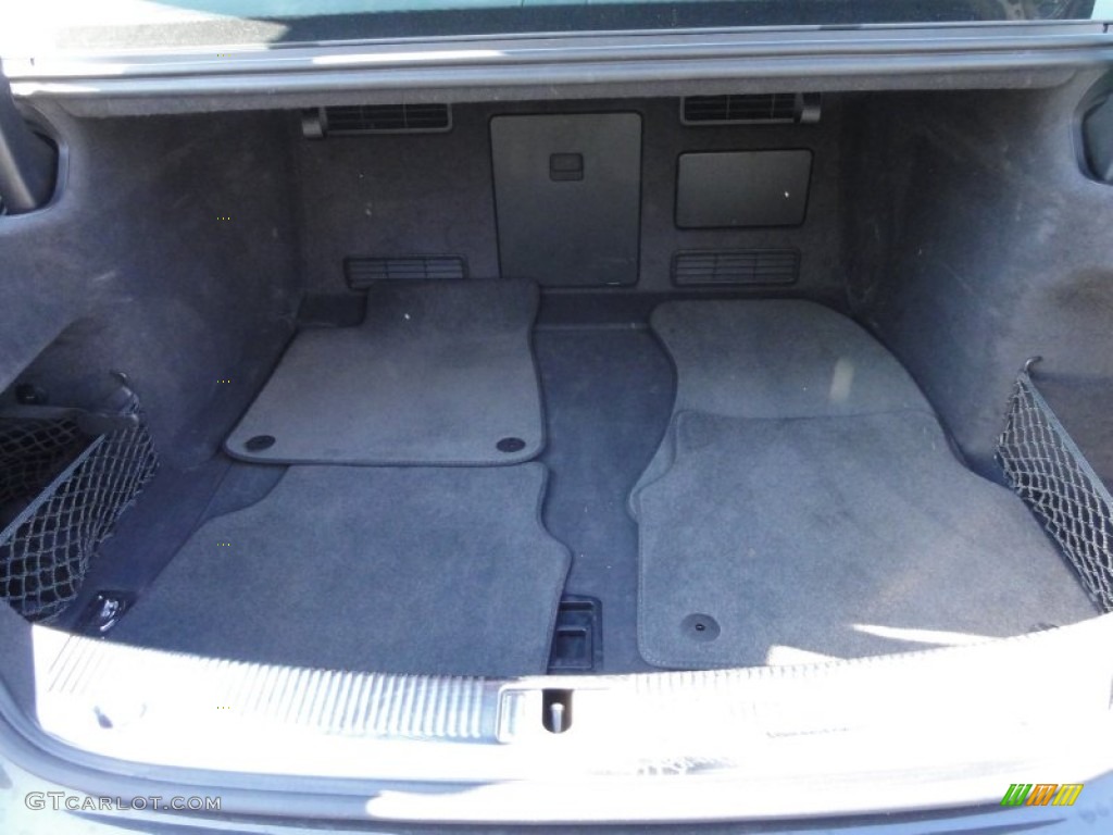 2011 Audi A8 4.2 FSI quattro Trunk Photos