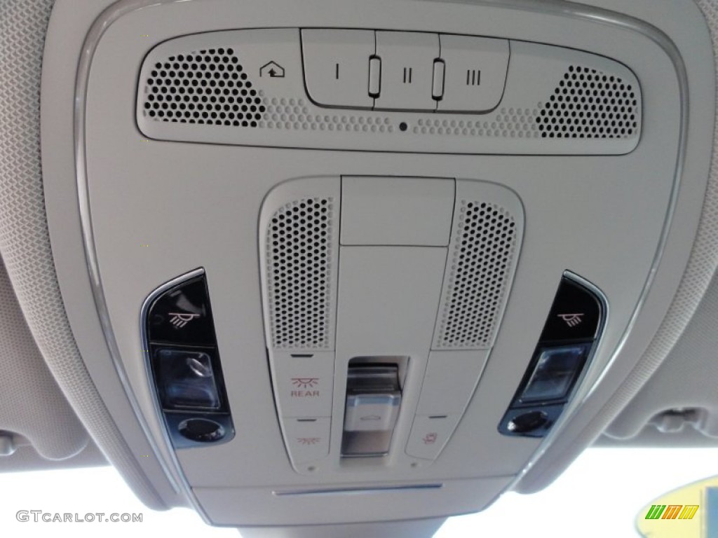 2011 Audi A8 4.2 FSI quattro Controls Photo #55939059