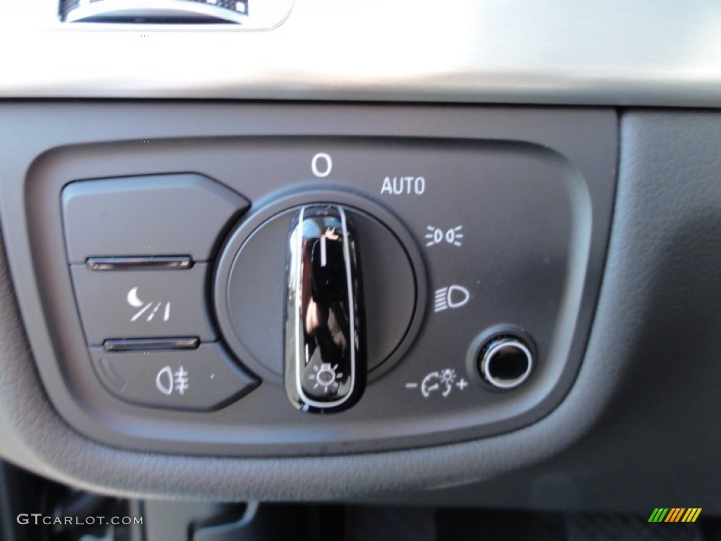 2011 Audi A8 4.2 FSI quattro Controls Photo #55939095