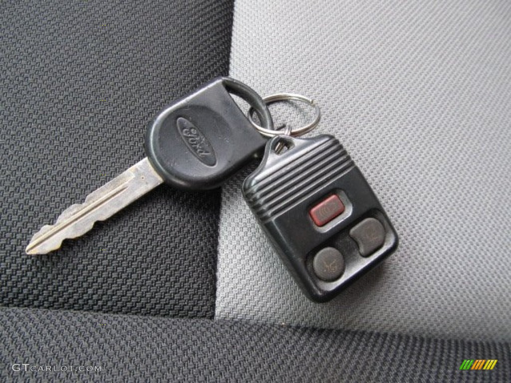 2007 Ford Ranger XLT SuperCab Keys Photo #55941298