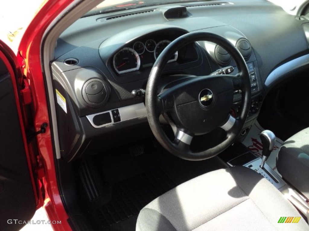 2010 Aveo LT Sedan - Victory Red / Charcoal photo #5