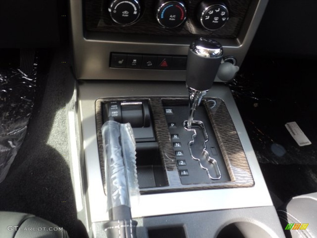 2012 Jeep Liberty Limited 4x4 4 Speed Automatic Transmission Photo #55947541
