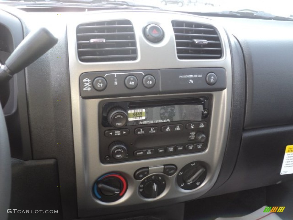 2012 Chevrolet Colorado LT Extended Cab 4x4 Controls Photo #55948678