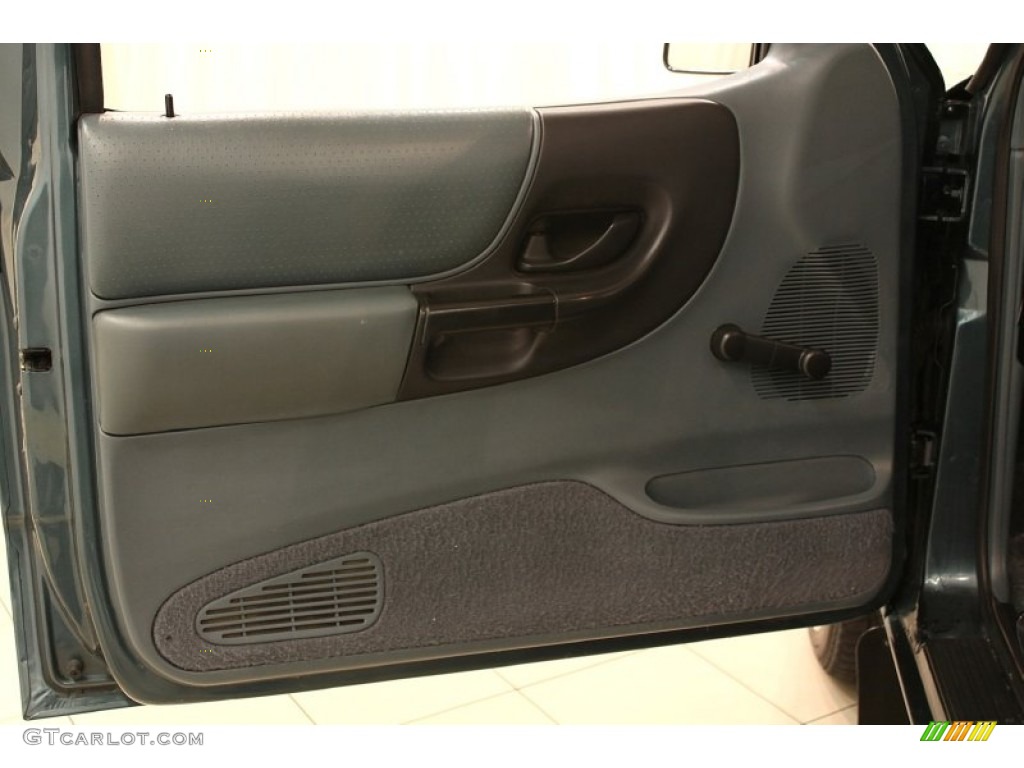 1997 Ranger XLT Regular Cab - Medium Willow Green Metallic / Willow Green photo #5
