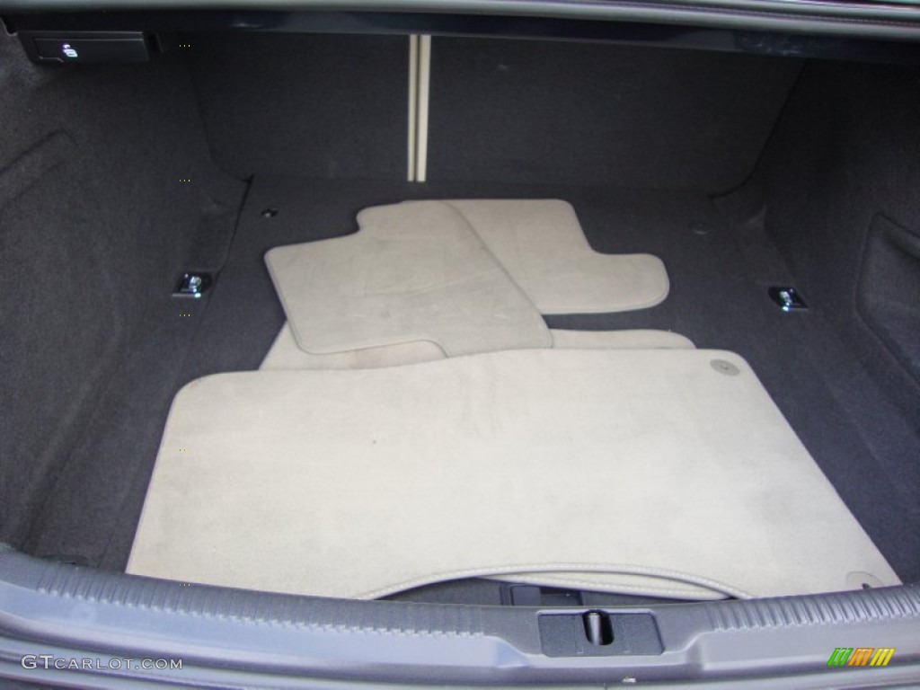 2010 Audi A5 2.0T quattro Coupe Trunk Photo #55950769