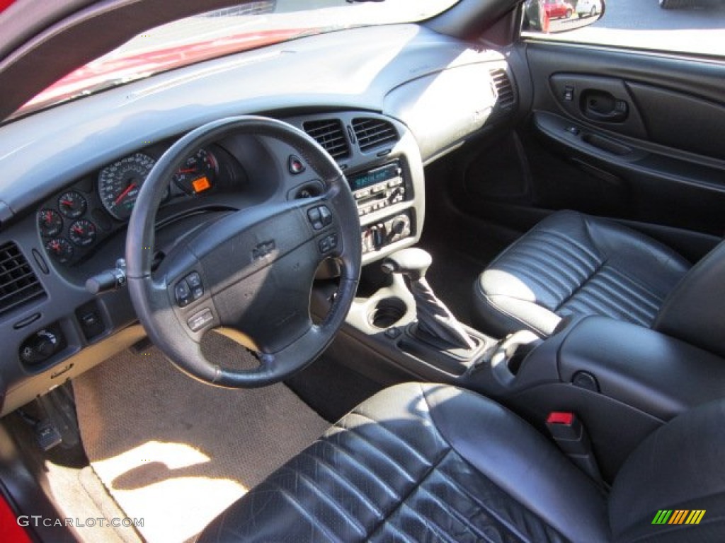 Ebony Interior 2005 Chevrolet Monte Carlo LT Photo #55958497