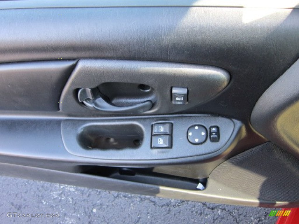 2005 Chevrolet Monte Carlo LT Controls Photo #55958511