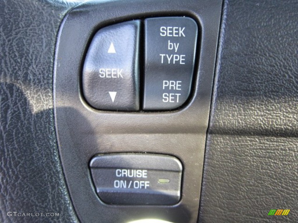 2005 Chevrolet Monte Carlo LT Controls Photo #55958520