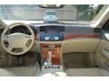 Ivory Pearl - M 35x Sedan Photo No. 8