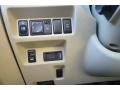 Ivory Pearl - M 35x Sedan Photo No. 12