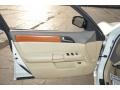 Ivory Pearl - M 35x Sedan Photo No. 25
