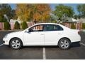 Candy White - Jetta SE Sedan Photo No. 3