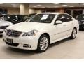 Moonlight White - M 35x AWD Sedan Photo No. 1