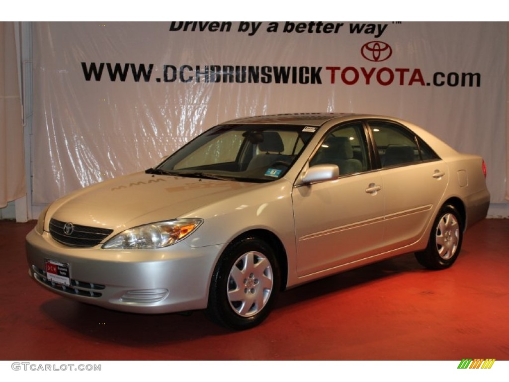 2002 Camry XLE - Lunar Mist Metallic / Stone photo #1